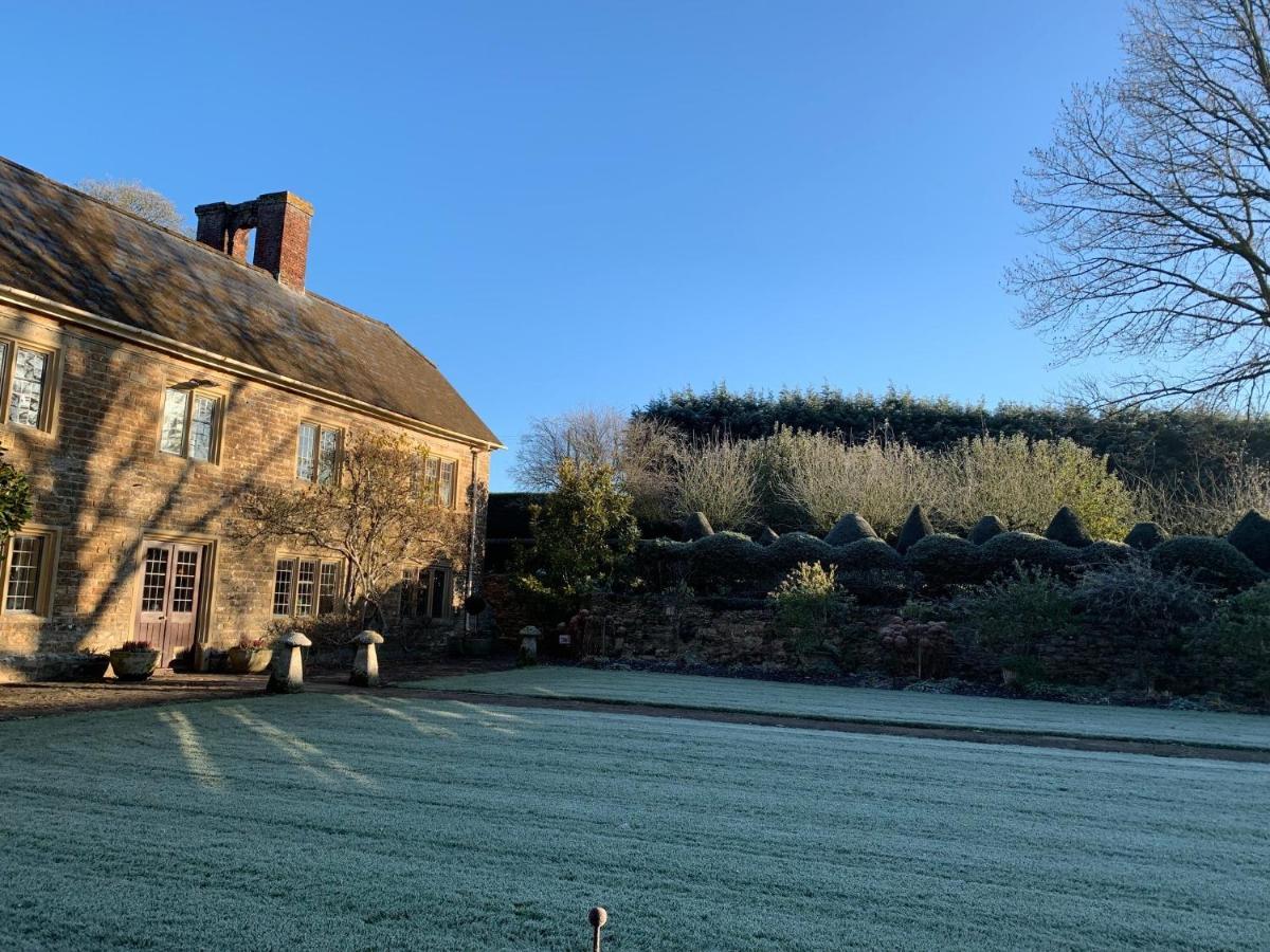 Plumber Manor Hotel Sturminster Newton Exterior photo